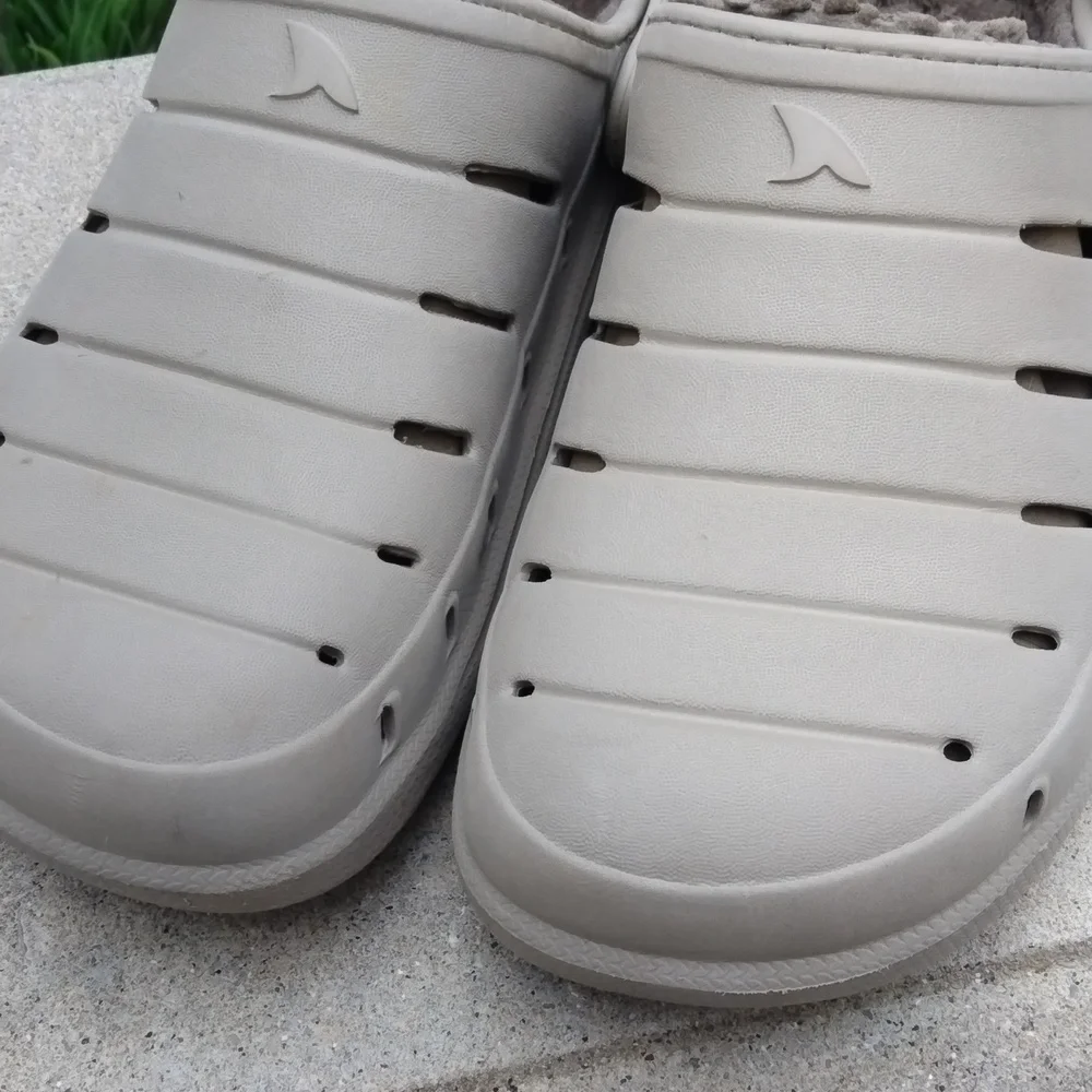 Men's Rugged Shark Lined Glog size 10
